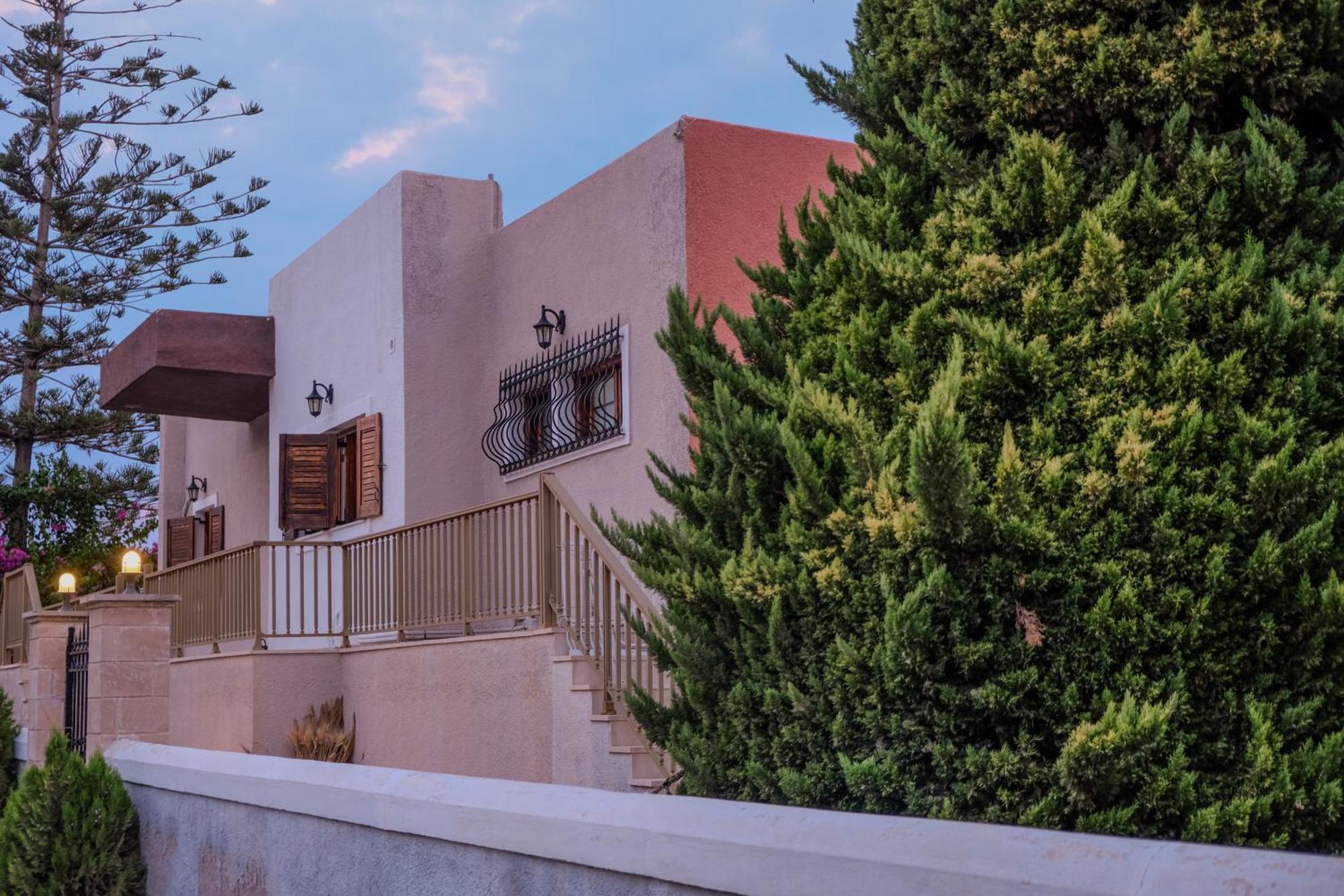 Spacious House With Seaview And Garden * Agioi