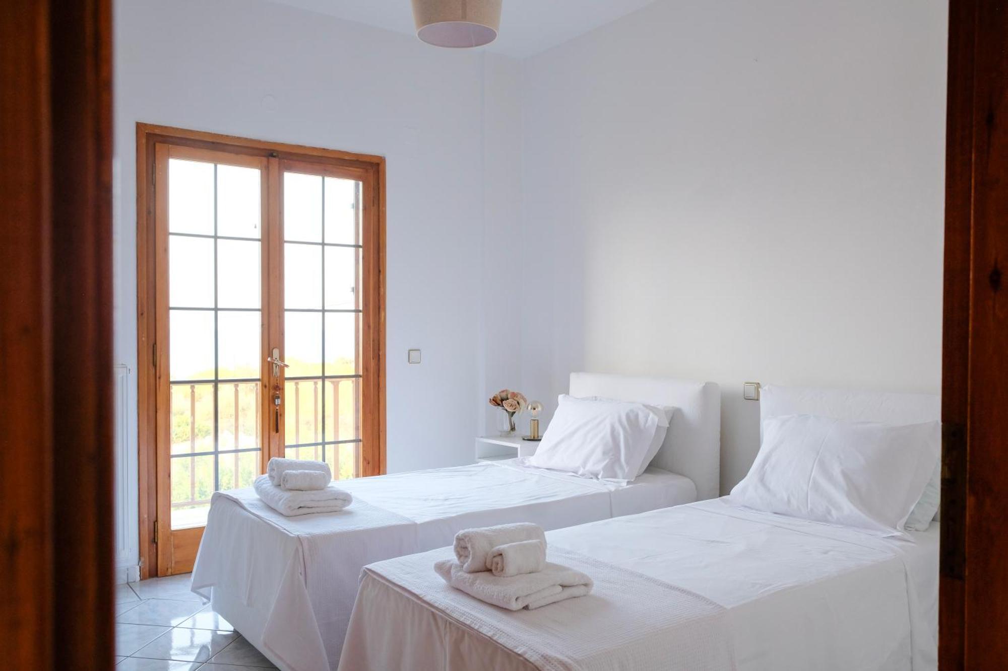 Ferienhaus Spacious House With Seaview And Garden