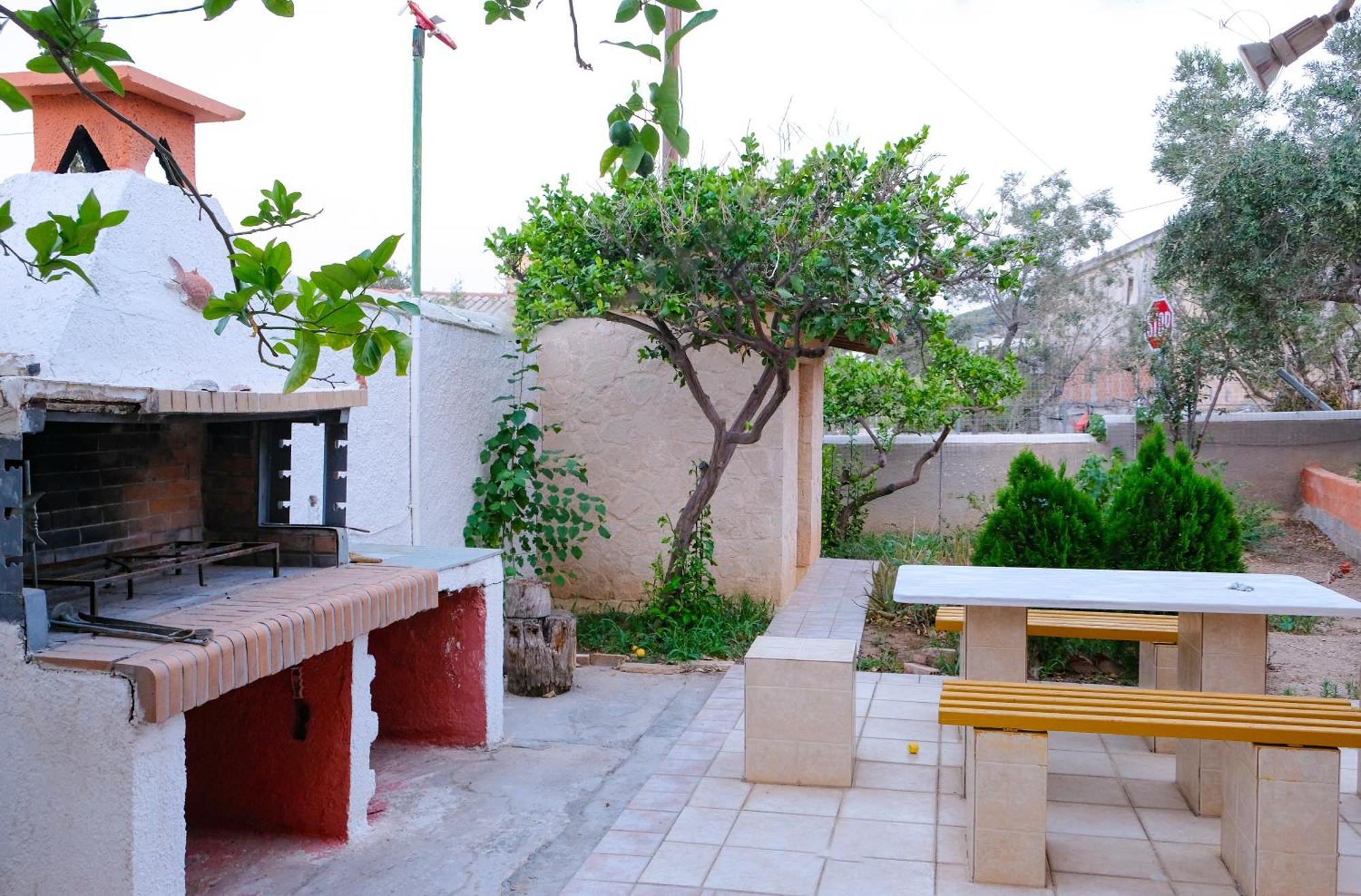 Ferienhaus Spacious House With Seaview And Garden